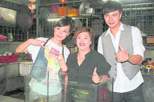 大马视帝谢佳见与DJ 陈诗莹。