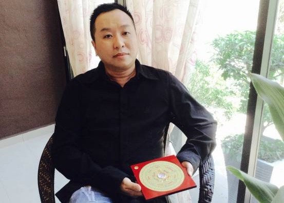 “端午时间,榴花照眼,绿杨带雨,正是万物滋长,生命力最旺盛的时节,大家把握好这一节气,给自己添加运气,为下半年储蓄好能量,旺气旺运!