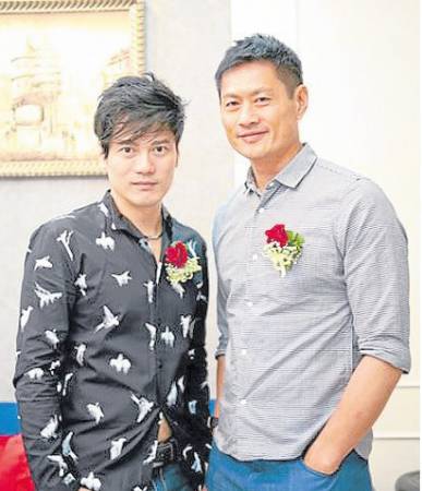 关德辉是本地著名歌手,随后还到香港发展演艺事业,成功创出名堂。