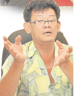 沙叻秀天丝庙的主持兼抓鬼天师李启文师父透露说,虽然已变成商场,但依然是冤魂的“栖身地”,加上风水磁场欠佳,整座商场阴风阵阵……