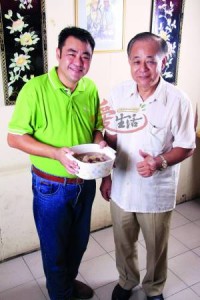 中医师黄伟江、黄海祥父子