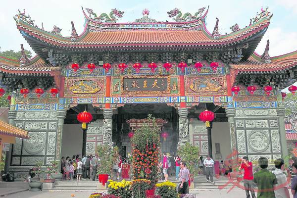 修建后的观音亭,宏伟庄严。