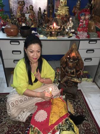 妙婵师太经过念咒七七四十九天,终得寻觅良缘。