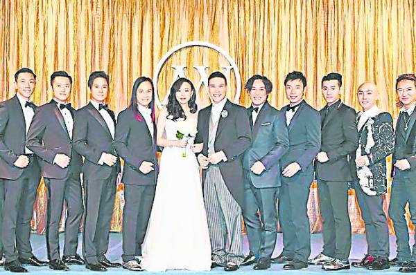 2014年苏永康再婚,伴郎团星光熠熠。
