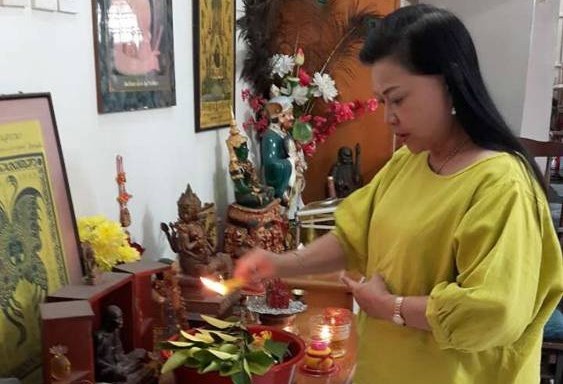 妙婵师太透露,只要让莉琦的老公喝下“催情水”便能重振雄风。