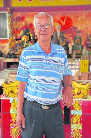 关丹太子金龙庙丘尉邦师父透露,此庙建于龙穴风水地上,所以灵气特别强大。