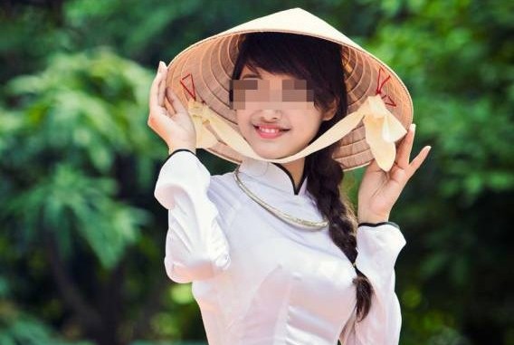 妙婵师太揭露,阿強被越南新娘下了毒蛊,让他受尽折磨,幸好得以破解,摆脱痛苦。