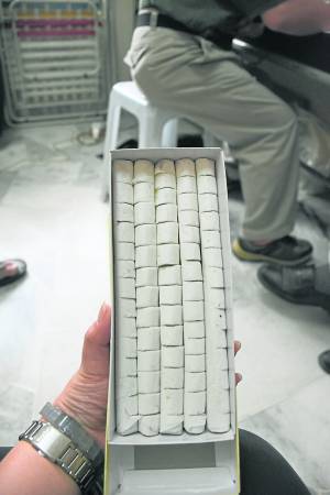 艾条可以治疗很多的疾病,效果非常的好。