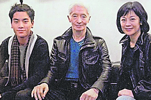 不停甩手的平甩功。
