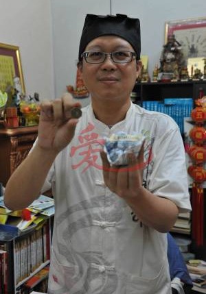 王忠文道长表示,无论是选择新工作还是继续留任,心态保持正面积极很重要。