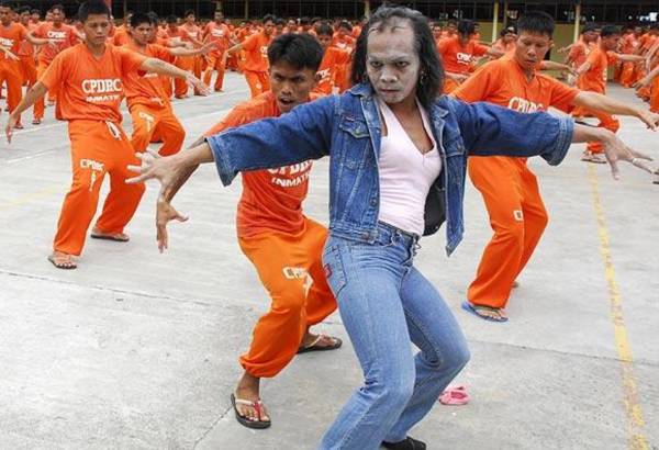 囚犯集体表演热舞《Thriller》(颤悚),上传到知名影音网站后声名大噪,还因此登上国际媒体的版面。