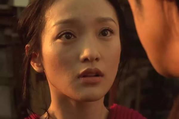 30岁出演《如果爱》。