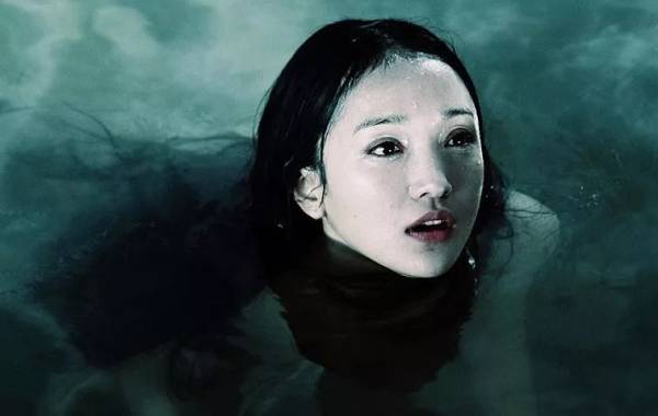 34岁出演《画皮》。