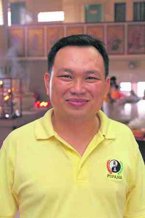黄保民医师提醒大家,除了选用预防和治疗流感的药方外,还要注意劳逸结合,适当休息,多饮水,注意饮食。