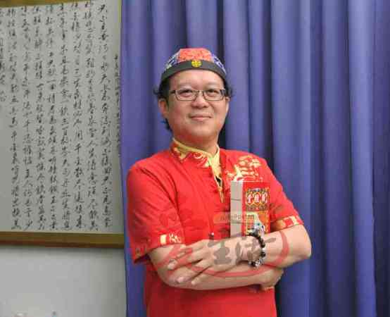 王忠文道长表示,相爱到结婚是需要双方共同维系与体谅,必须珍惜彼此的缘分才能长长久久。