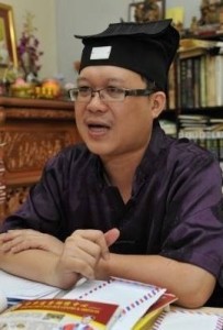 王道长表示,韩信是古代将军,但为了稳定军心,他开始设赌,故此祂亦称“偏财之神”。
