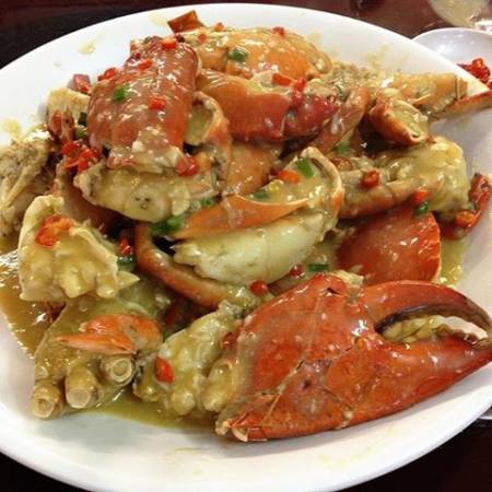 佘诗曼最爱招牌炒蟹。