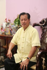吴道长为小珍夫妇的先人迁魂之后,他们的健康情况逐渐好转,小珍更诞下一名健康的孩子。
