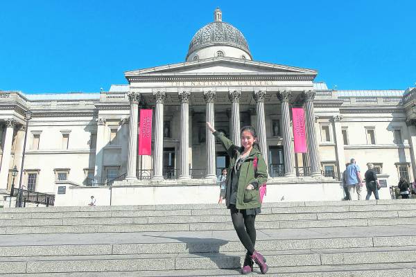 英国国家美术馆（The National Gallery）位于伦敦特拉法加广场，是一个很有文化的地方。