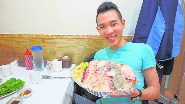 韩国的特色美食,让Kif 吃得停不了口。