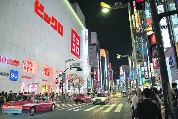 生活紧凑的东京市区，少了点人情味，但这里的科技商品及开放文化，却让人大开眼界。