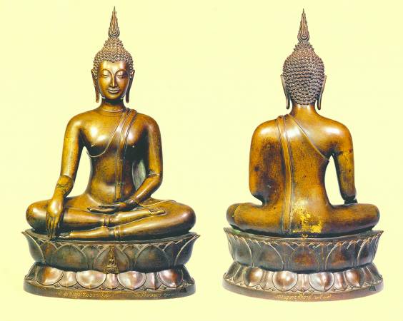 1968泰王用自己的头发铸造逾70尊的皇气佛像，并在佛像背后贴上金箔，而这些佛像都被列为国宝级，若有人售卖便是犯了死刑。