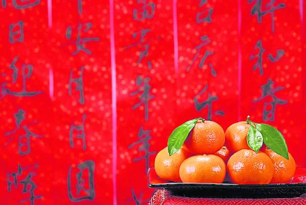 柑= 金,所以华人农历新年,怎可能少了柑呢?