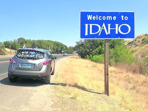 一名生还的司机表示，当他驶入爱达荷州公路时，感觉汽车被莫名的力量抓起，然后凌空被抛出去。