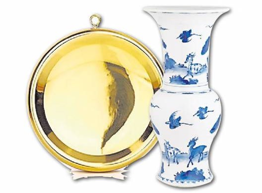 一道斜门在配合铜镜和古董瓷樽,虽可“吸金入袋”,不过一旦摆错分分钟弄巧反拙。