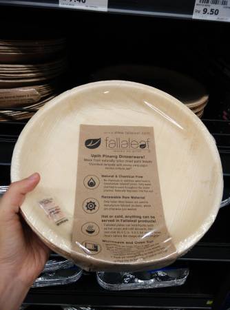 本地代表Fallaleaf符合各项安全标准，可惜盘子是以塑胶包装。