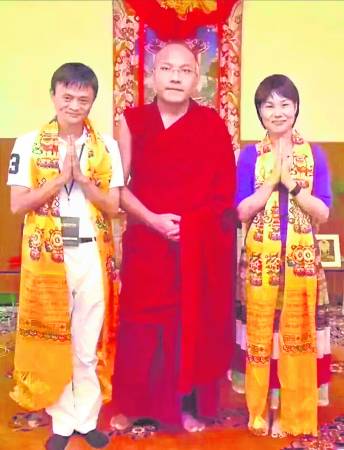泰国佛牌在中国掀起热潮，马云夫妇亦慕名到佛寺去找高僧加持。