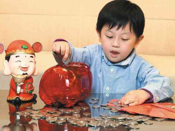 正文昌位放金猪扑满,小孩能够积存聪明才智,深得师长欢心。