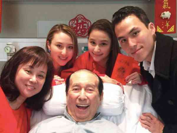 97岁的澳门赌王何鸿燊年初四入院。