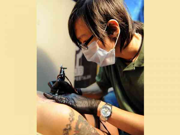 身体的这些部位千万不可纹身