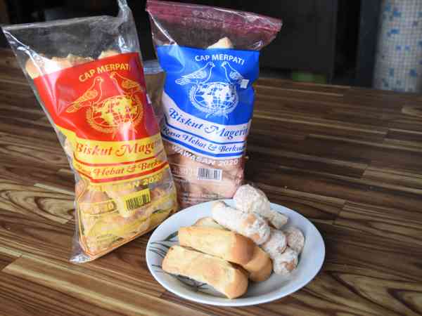 琼源香出产两种不同的Roti Kok,任君选择。