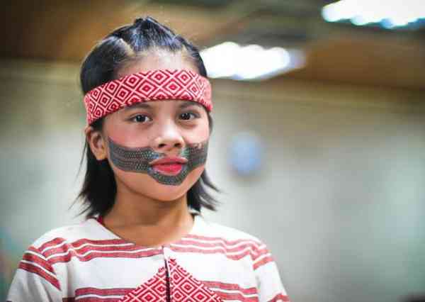 有的配方还用"尸油"