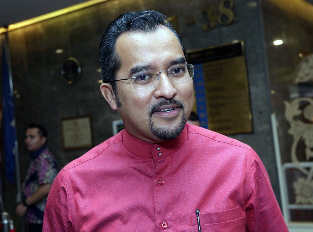 Umno Youth chief Datuk Dr Asyraf Wajdi Dusuki were seen after their meeting at the Menara Dato Onn on Thursday. IZZRAFIQ ALIAS / The Star. March 12, 2020.