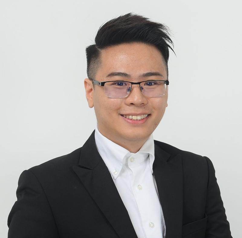 特别鸣谢:股票顾问Eason Chong