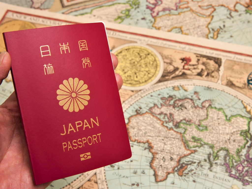 根据Henley护照指数,2020年最好用的护照要属日本,可以享有 191个国家和地区免签。