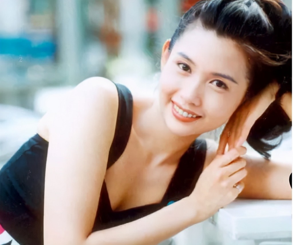 90年代香港女星,她们告诉了世人什么才叫风华绝代!