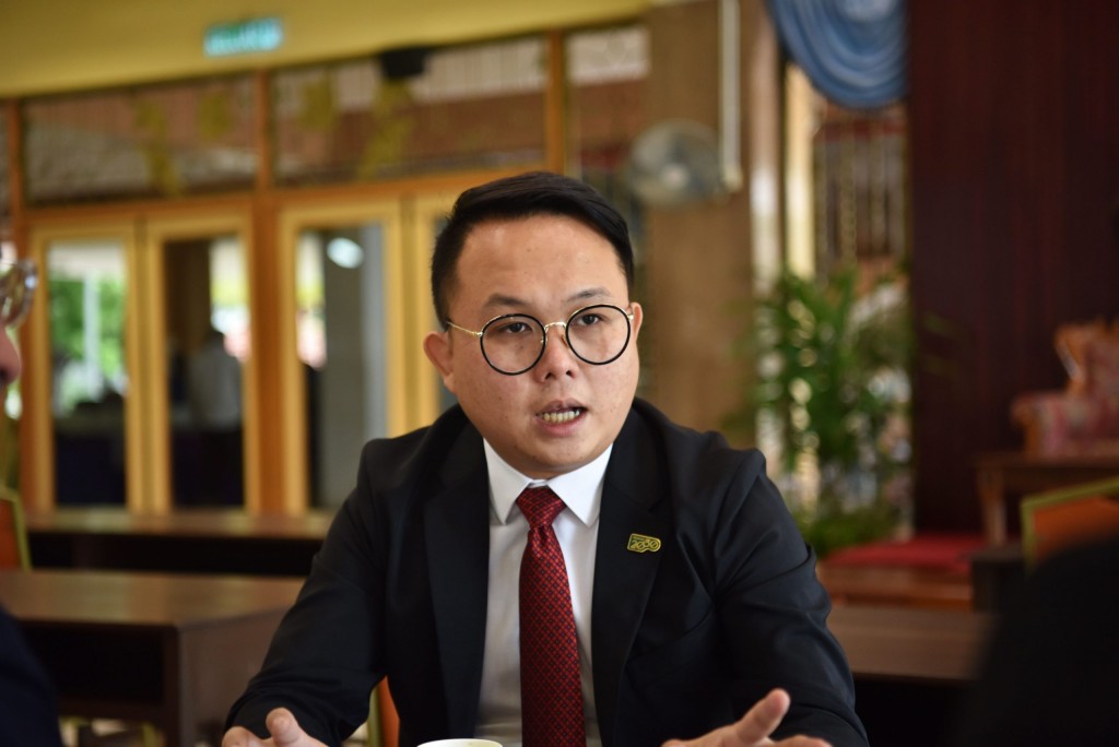 爆米花勿将恶果转移人民