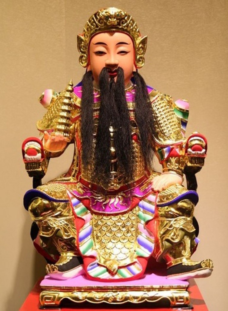 在中国神话中,李靖又称托塔天王,是著名的道教护法神,是中坛元帅哪吒的父亲。