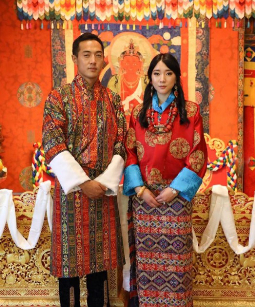 不丹公主尤普玛日前大婚,与其夫君可谓郎才女貌。