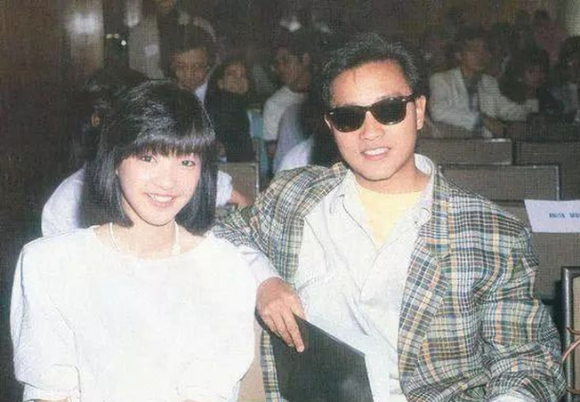 丁玉,两人的感情虽然很好,但是没有经受住时间空间的阻隔,因为陈慧娴