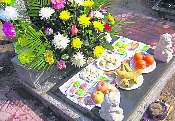 清明特辑 坟前石狮和后土胡乱上色影响后代子孙 新生活报 Ilifepost爱生活 清明特辑 坟前石狮和后土胡乱上色影响后代子孙 新生活报 Ilifepost爱生活