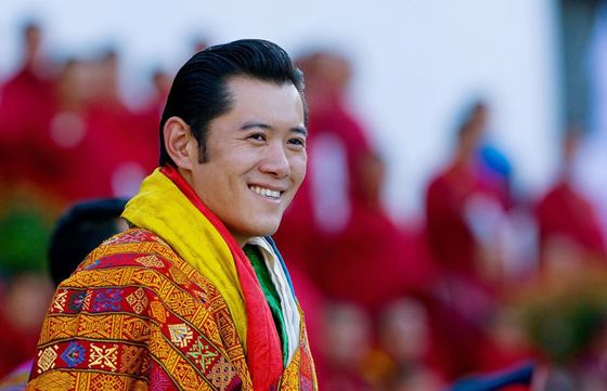 吉格梅·凯萨尔·旺楚克是不丹的第五任国王，他于2006年即位，并在2008年举办登基典礼，纪念旺楚克王朝100周年。