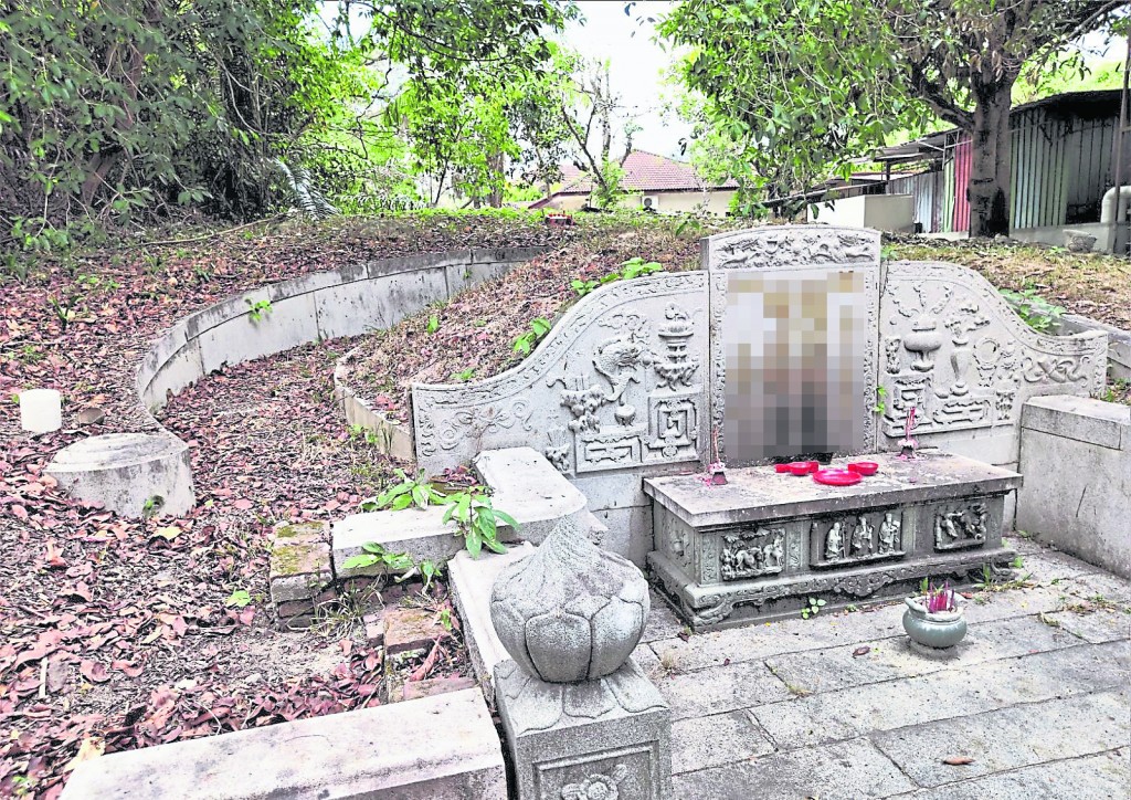 “莲花”石雕有旺子嗣,象征子女成群。
