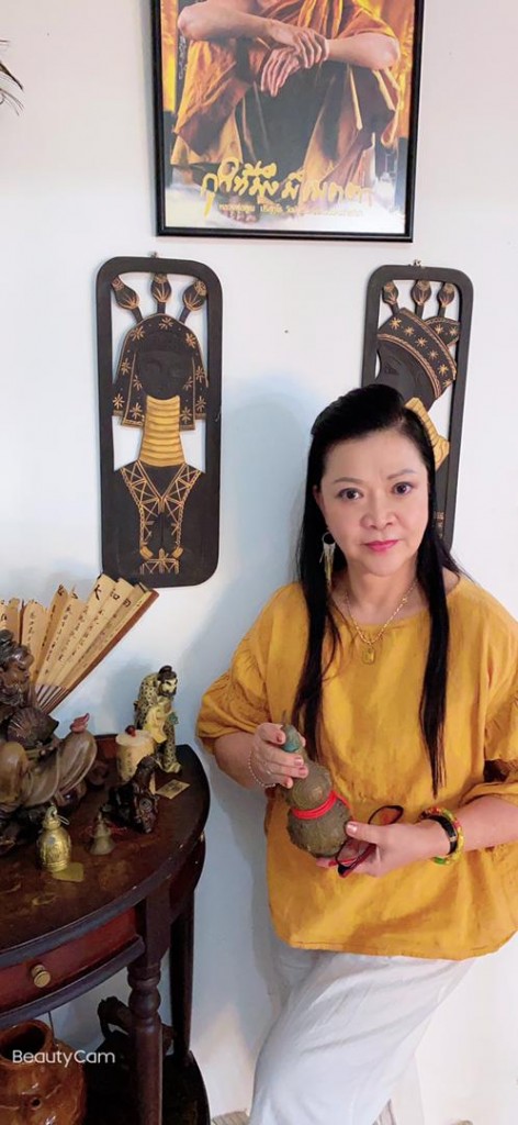 妙婵师太透露,流年不利,又适逢行“角运”,运势欠佳,少出远门为妙。