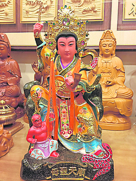 陈靖姑 扶胎救产闻名顺天圣母陈靖姑,民间尊称为临水夫人,临水陈太后