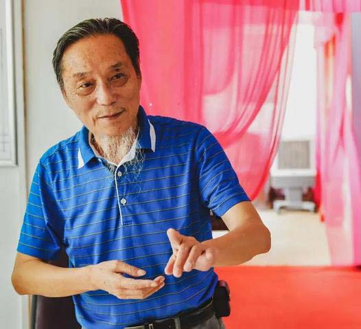 欧成斌早已是闽剧的老大哥。